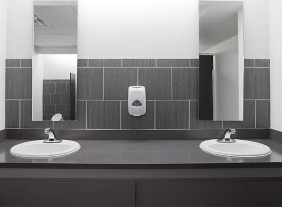 Ανακαινίστε το μπάνιο σας με μπάνιο και νεροχύτη από γρανίτη