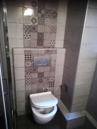 Ανακαίνιση μπάνιου στο Βύρωνα