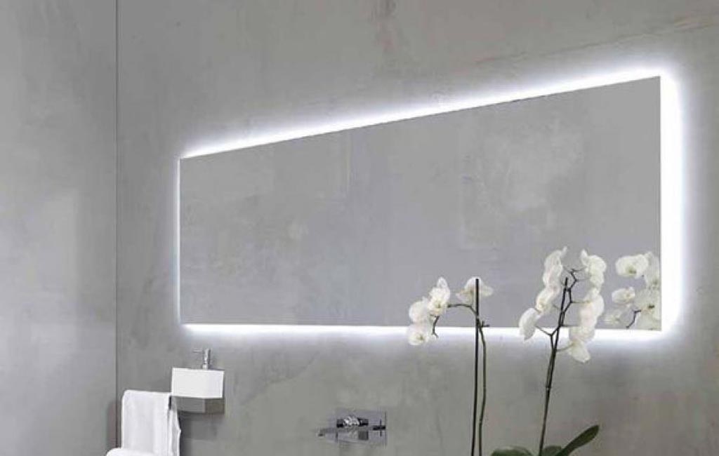 Φωτισμός και καθρέφτης