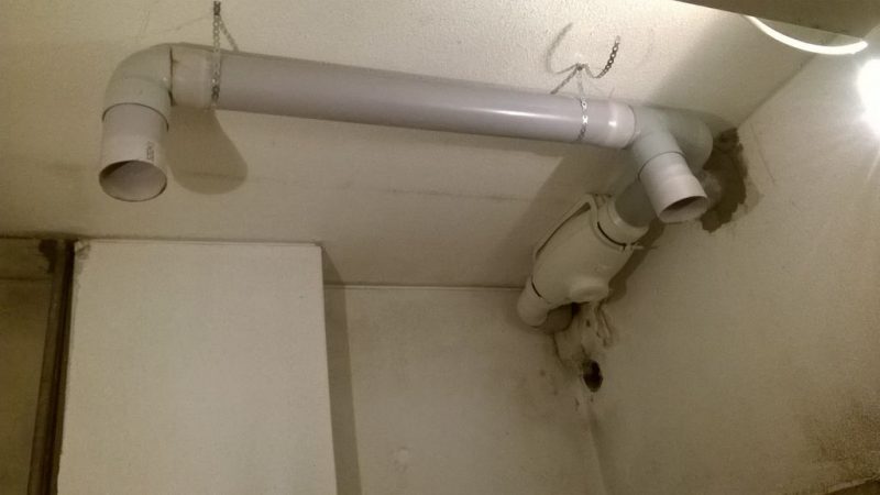 Εγκατάσταση εξαερισμού μπάνιου σε ανακαίνιση στον Βύρωνα