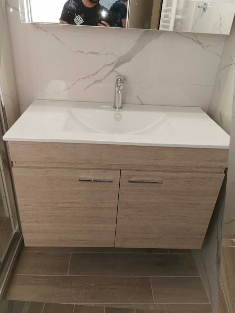 Έπιπλο Μπάνιου 90 εκ. – Ανακαίνιση Μπάνιου Ταύρος